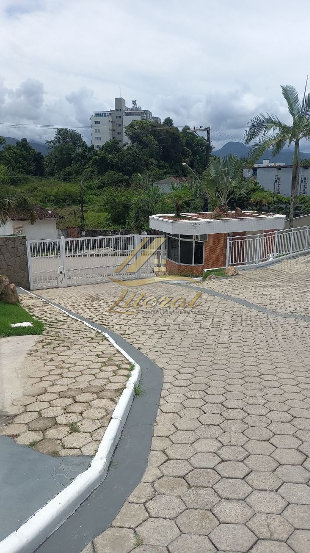 Cobertura à venda com 4 quartos, 235m² - Foto 3