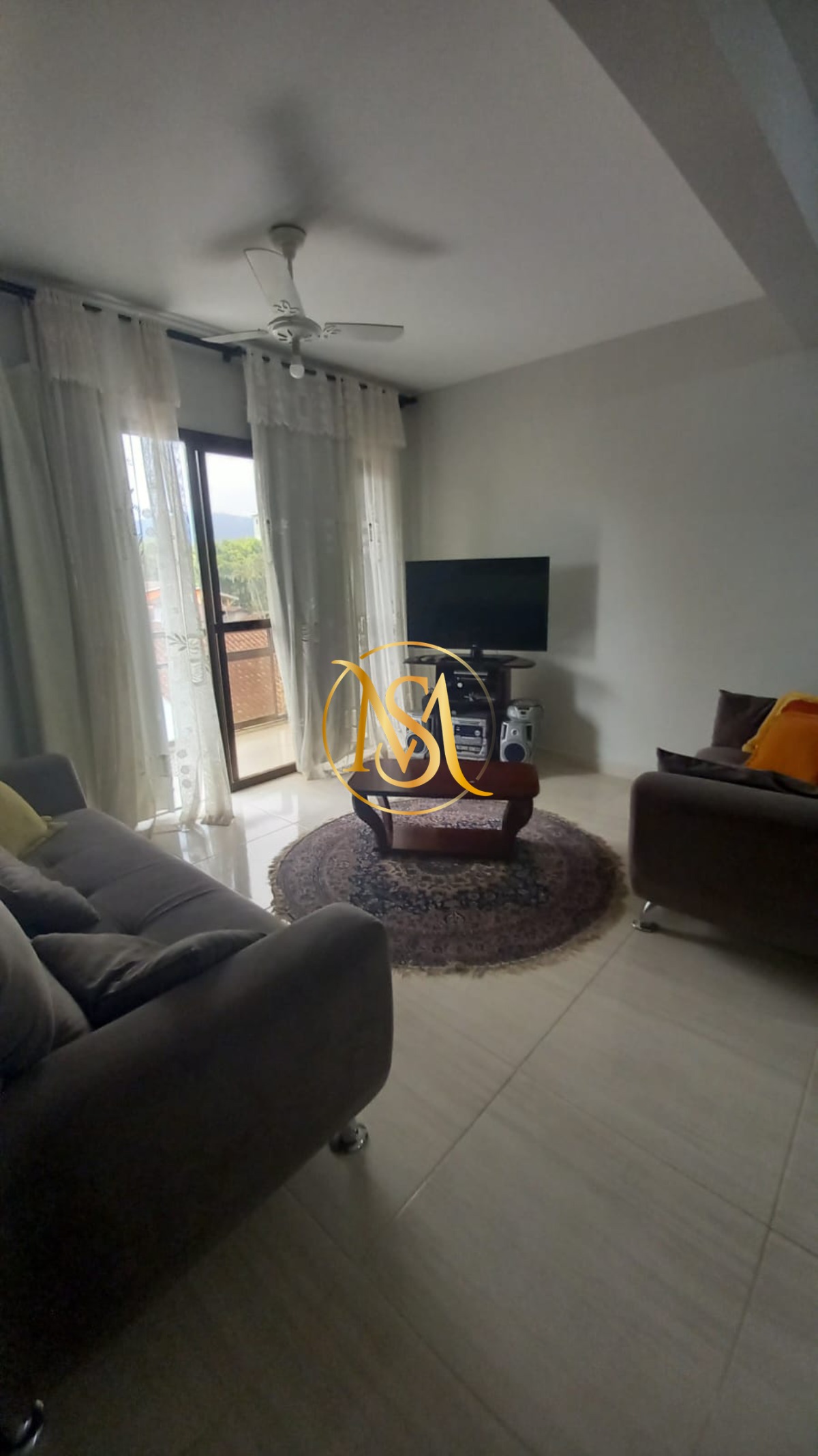 Apartamento à venda com 1 quarto, 50m² - Foto 3