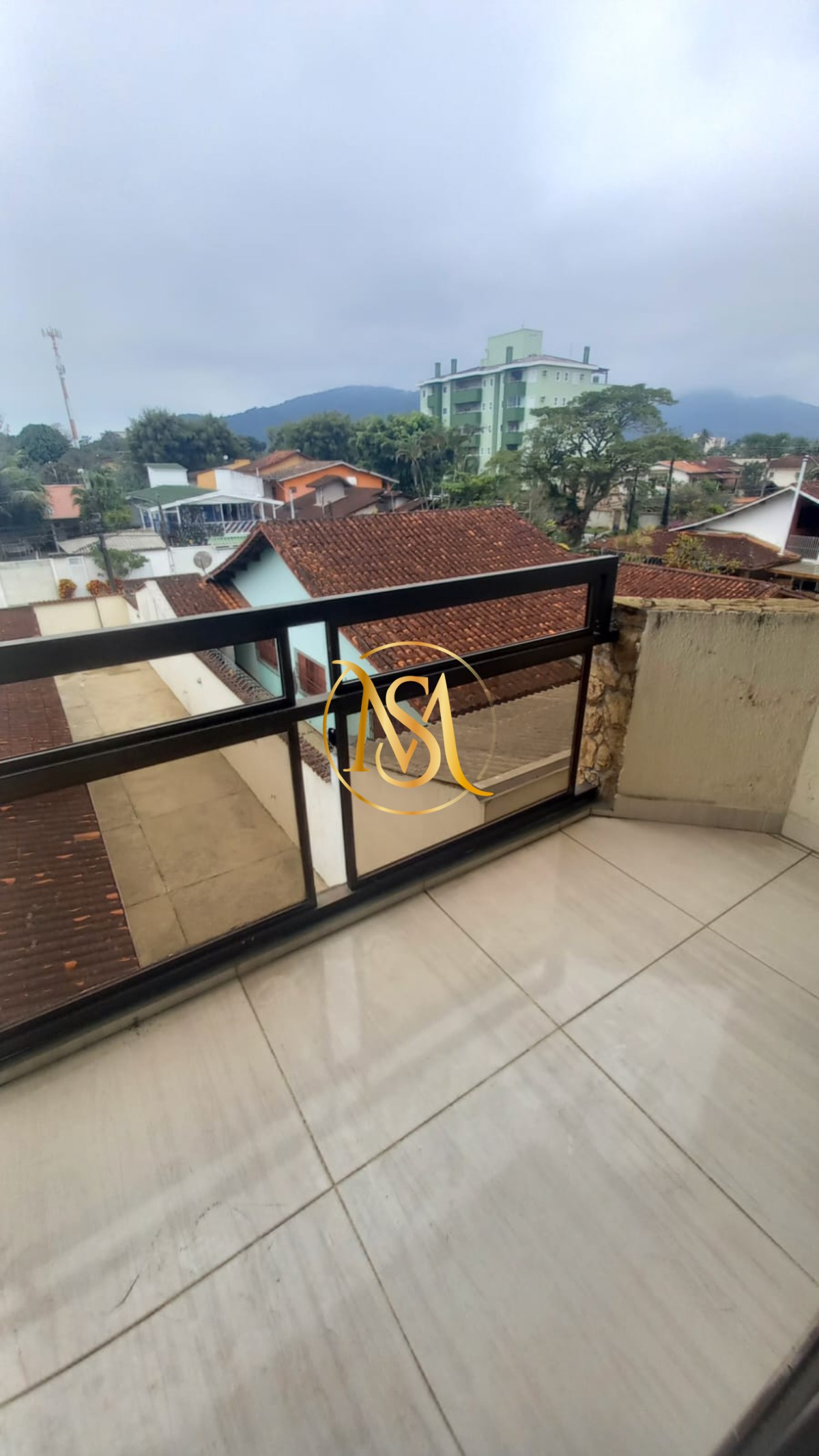 Apartamento à venda com 1 quarto, 50m² - Foto 2